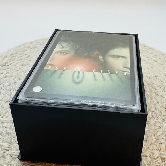 The X Files Card Game Set - Picture 3 of 5